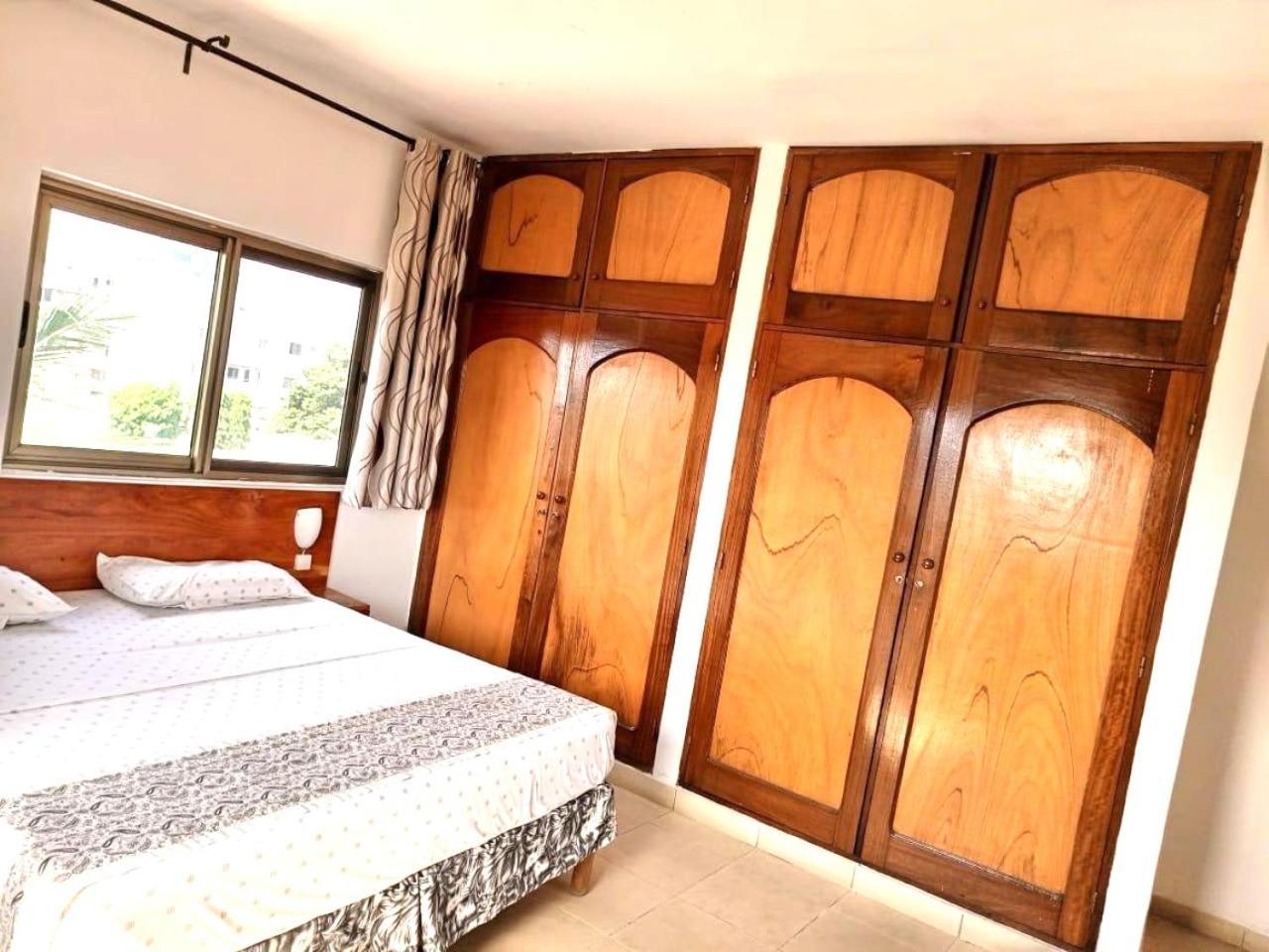Rosalie'S Suites Lomé Kültér fotó