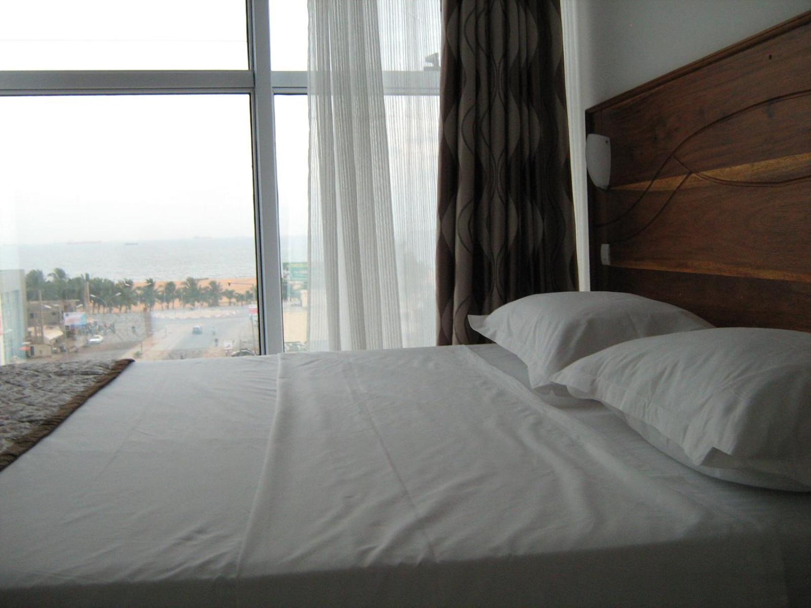 Rosalie'S Suites Lomé Kültér fotó