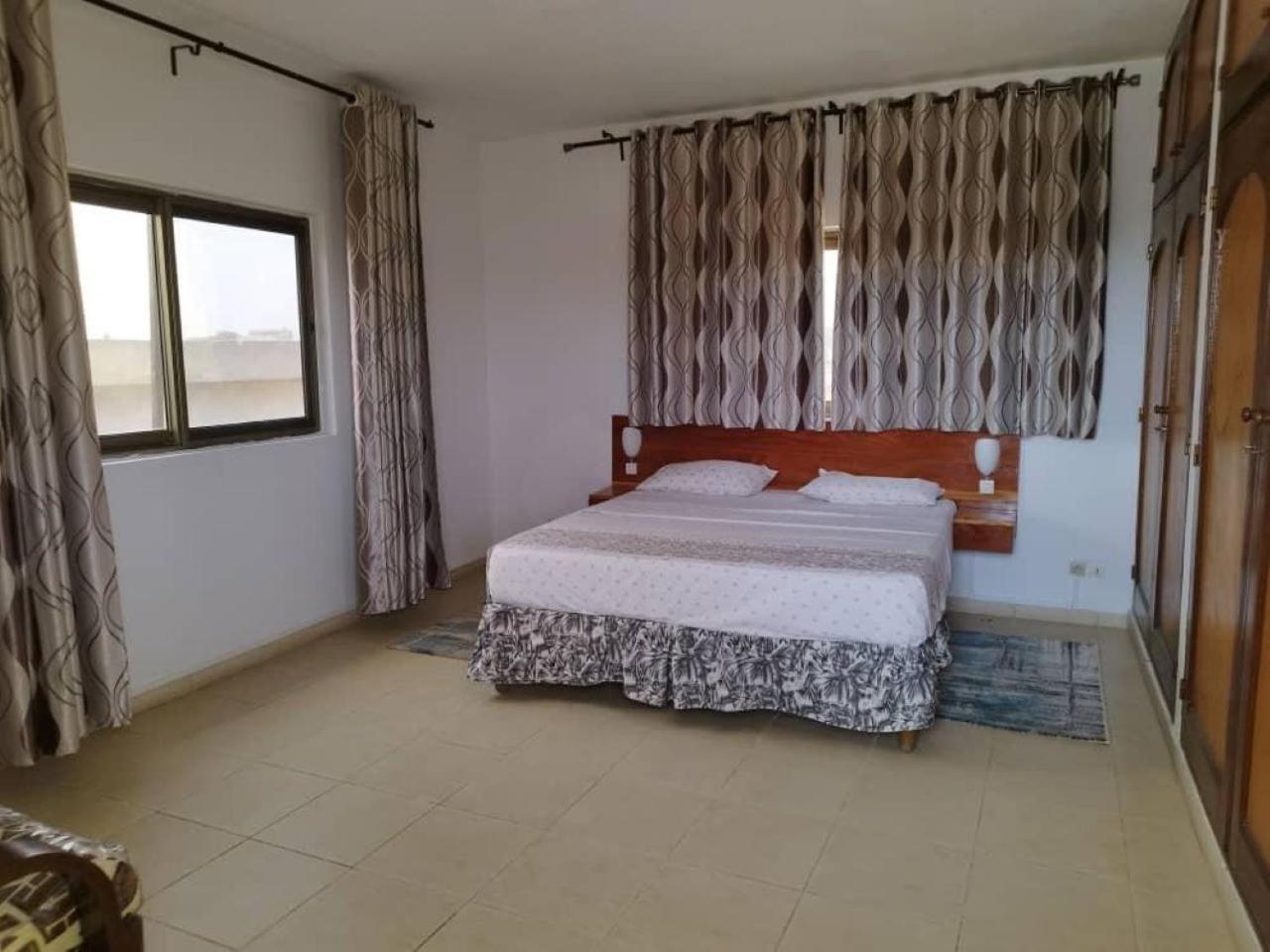 Rosalie'S Suites Lomé Kültér fotó
