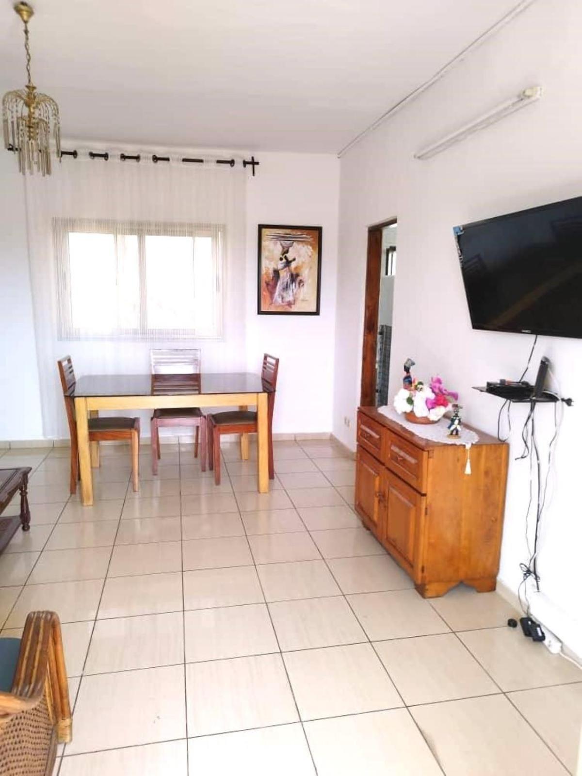 Rosalie'S Suites Lomé Kültér fotó