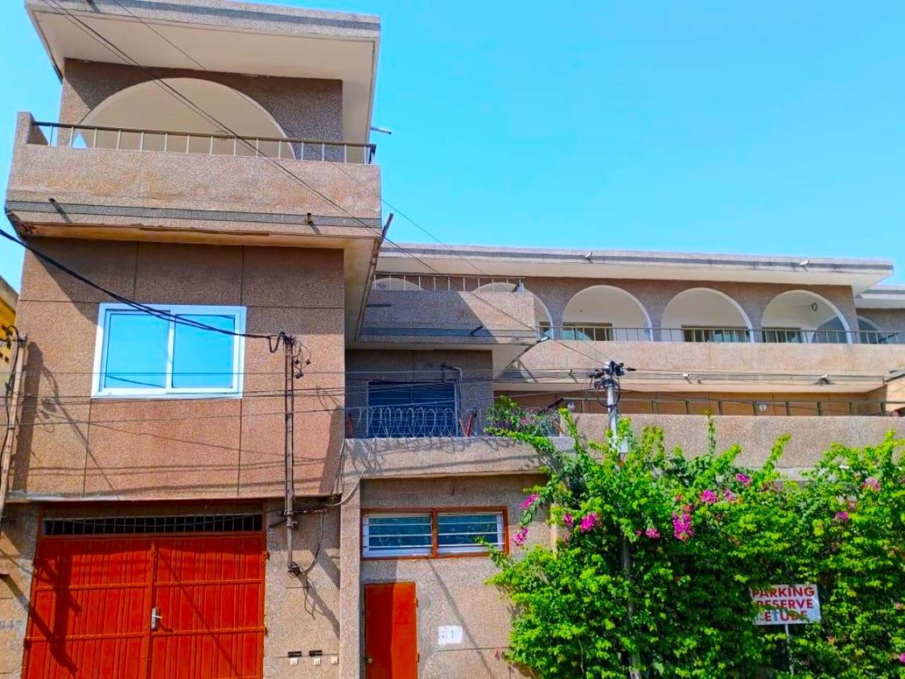 Rosalie'S Suites Lomé Kültér fotó