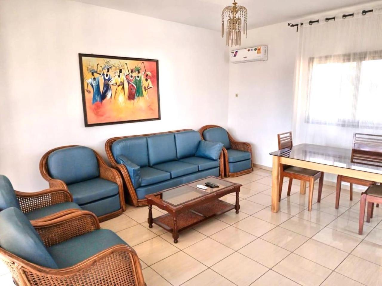 Rosalie'S Suites Lomé Kültér fotó