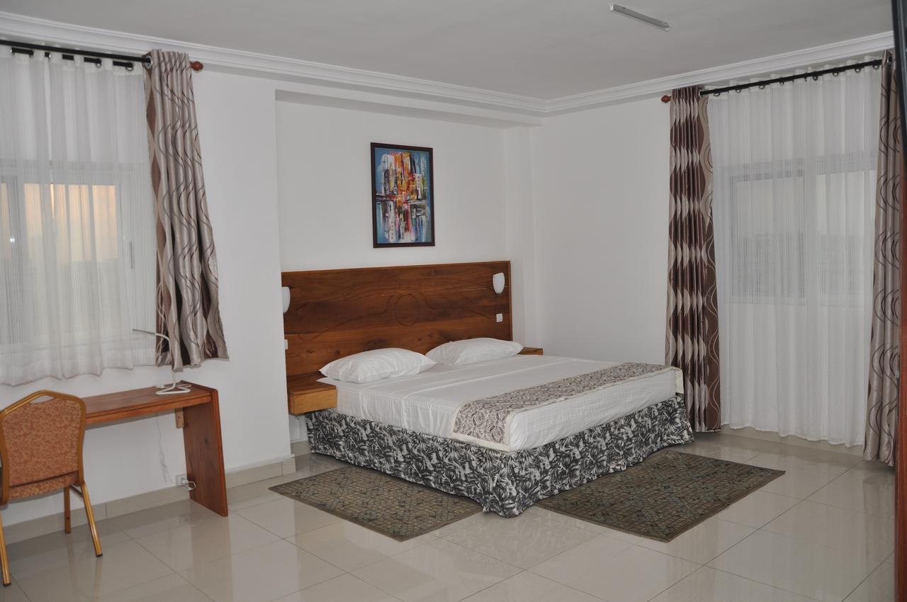 Rosalie'S Suites Lomé Kültér fotó