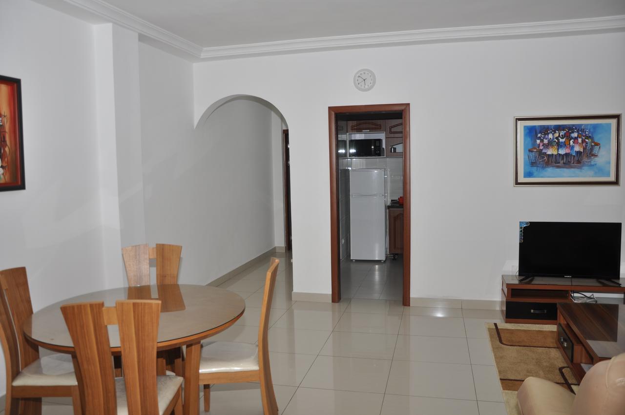 Rosalie'S Suites Lomé Kültér fotó