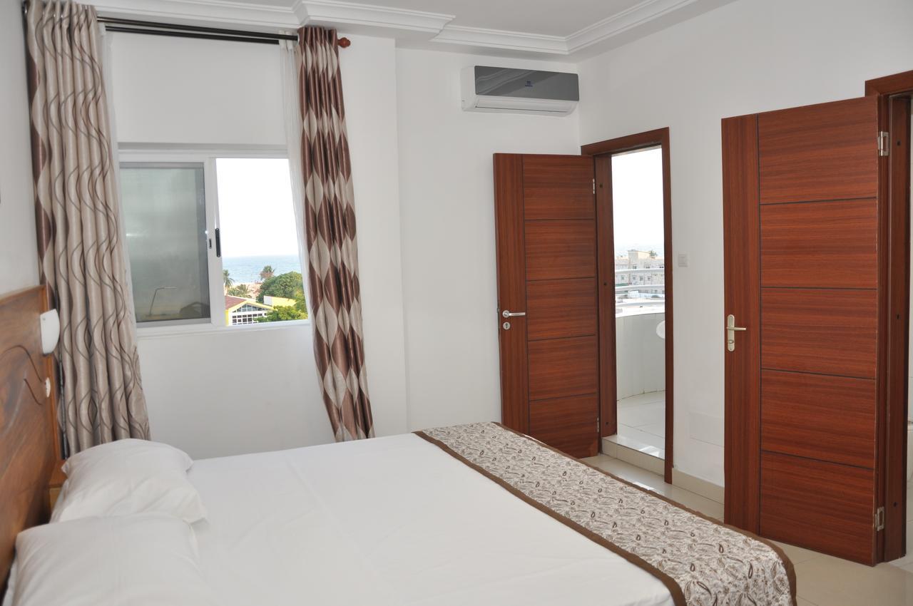 Rosalie'S Suites Lomé Kültér fotó
