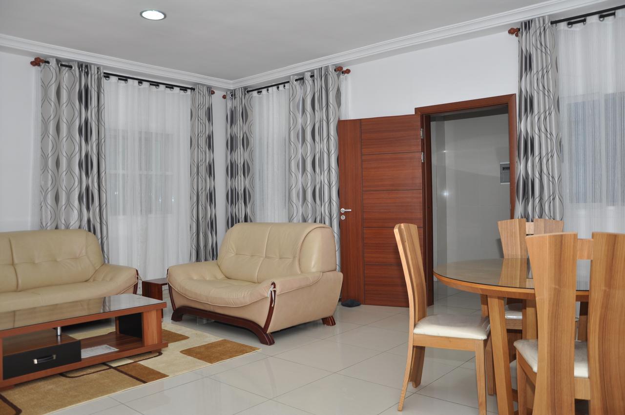Rosalie'S Suites Lomé Kültér fotó