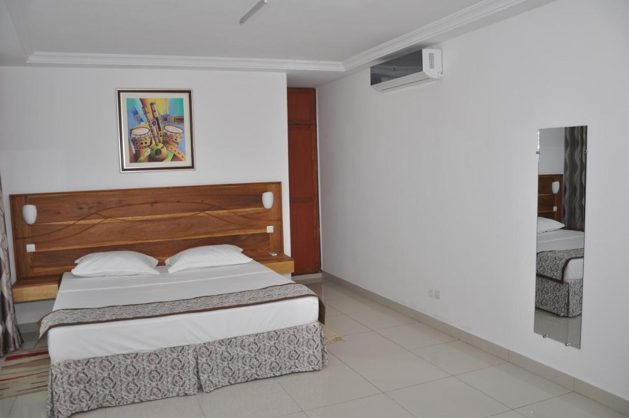 Rosalie'S Suites Lomé Kültér fotó