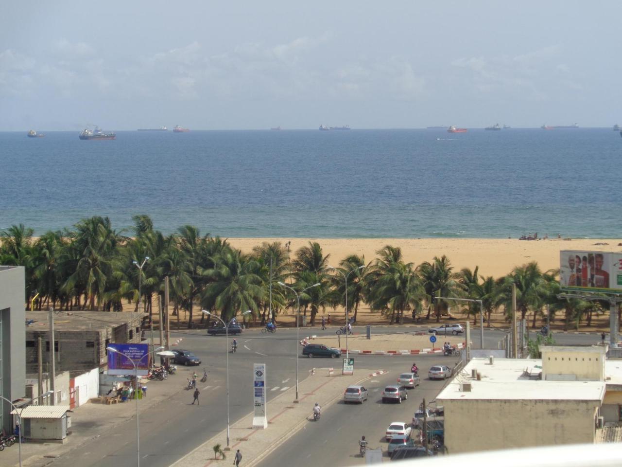 Rosalie'S Suites Lomé Kültér fotó